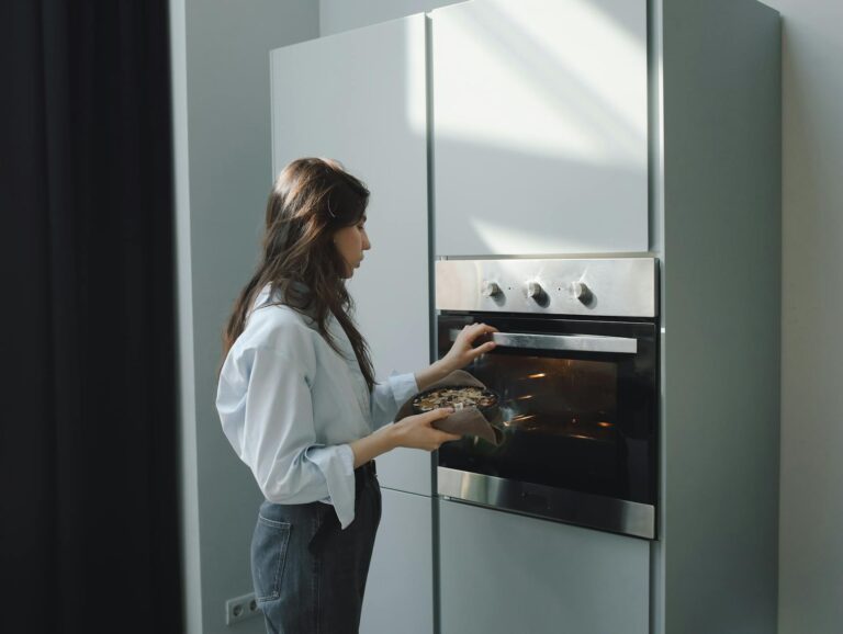 Siemens Backofen Uhr einstellen – Anleitung für alle Modelle